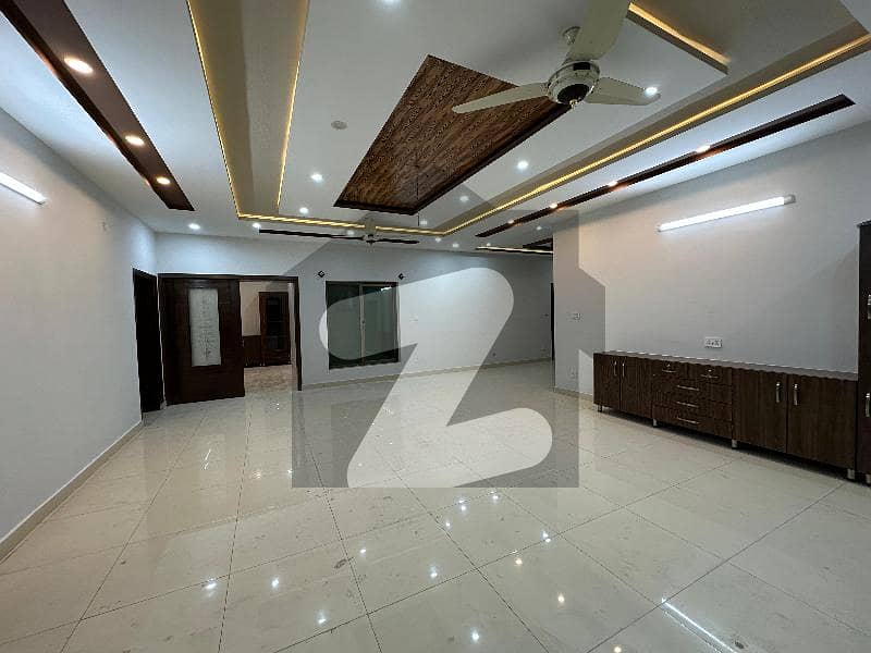 20 Marla Upper Portion Is Available For Rent 20 Marla Upper Portion Is Available For Rent