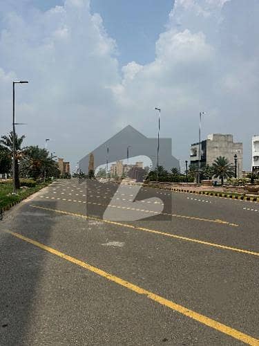 سٹی ہاؤسنگ سمندری روڈ سٹی ہاؤسنگ,فیصل آباد میں 5 مرلہ کمرشل پلاٹ 98.5 لاکھ میں برائے فروخت۔