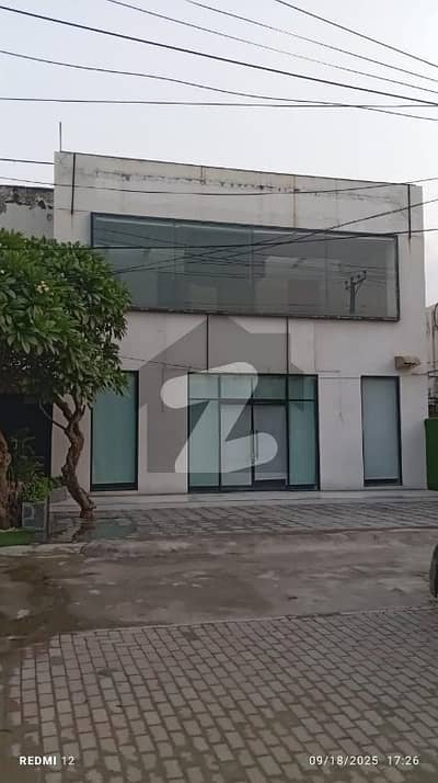 گلبرگ لاہور میں 1 کنال عمارت 18.0 کروڑ میں برائے فروخت۔