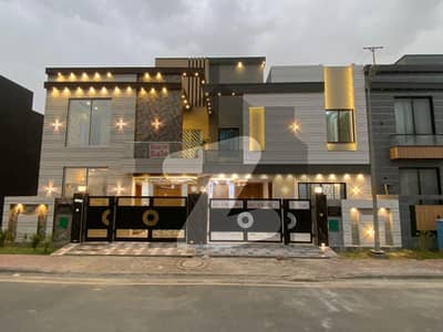 Brand New 5 Marla House Available For Rent In Jinnah Block Sector E Bahria Town Lahore