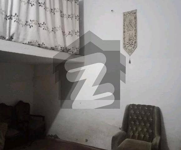 محمد نگر فیصل آباد میں 2 کمروں کا 3 مرلہ مکان 65.0 لاکھ میں برائے فروخت۔ محمد نگر فیصل آباد میں 2 کمروں کا 3 مرلہ مکان 65.0 لاکھ میں برائے فروخت۔