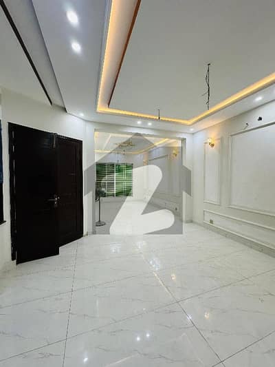 10 MARLA HOUSE FOR SALE