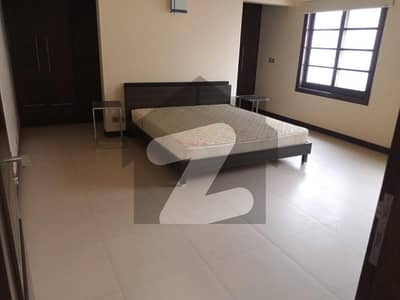 ڈی ایچ اے فیز 7 ایکسٹینشن ڈی ایچ اے ڈیفینس,کراچی میں 4 کمروں کا 5 مرلہ مکان 2.2 لاکھ میں کرایہ پر دستیاب ہے۔