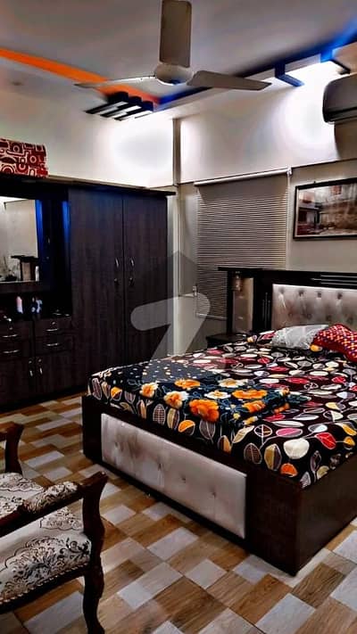 گلستانِِ جوہر ۔ بلاک 15 گلستانِ جوہر,کراچی میں 3 کمروں کا 7 مرلہ فلیٹ 1.9 کروڑ میں برائے فروخت۔