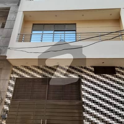 چونگی امر سدھو لاہور میں 4 کمروں کا 5 مرلہ مکان 1.4 کروڑ میں برائے فروخت۔