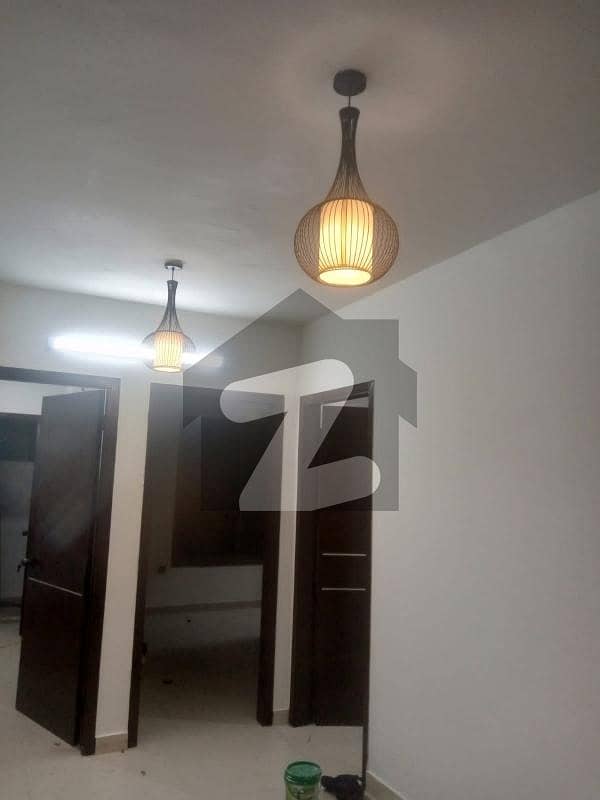 طارق روڈ کراچی میں 2 کمروں کا 4 مرلہ فلیٹ 58.0 ہزار میں کرایہ پر دستیاب ہے۔ طارق روڈ کراچی میں 2 کمروں کا 4 مرلہ فلیٹ 58.0 ہزار میں کرایہ پر دستیاب ہے۔