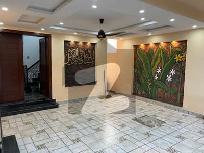 10 Marla Lower portion available for rent in bahria orchard phase 4