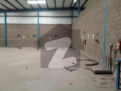 پورٹ قاسم بِن قاسم ٹاؤن,کراچی میں 2 کمروں کا 1 کنال گودام 1.75 لاکھ میں کرایہ پر دستیاب ہے۔