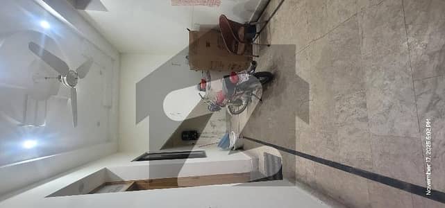 3 marla independent lower portion only for families.