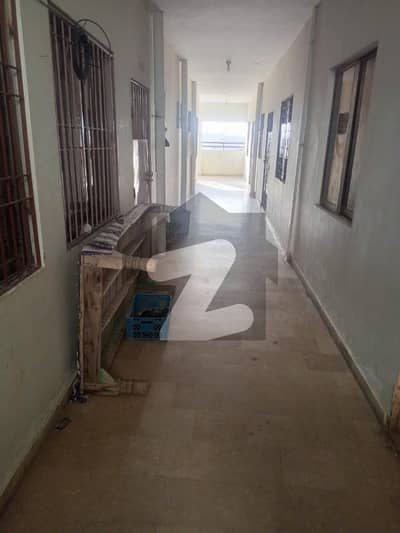 شہید عبداللہ مراد ہاؤسنگ سٹی شاہ فیصل ٹاؤن,کراچی میں 2 کمروں کا 2 مرلہ فلیٹ 36.0 لاکھ میں برائے فروخت۔