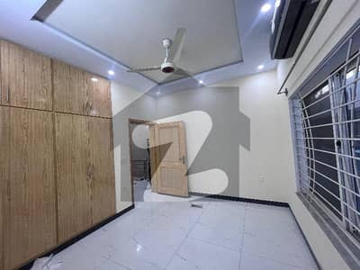 Brand New Buying A Lower Portion In Islamabad?