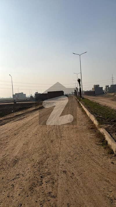 پارک ویو سٹی - ٹولپ اوورسیز پارک ویو سٹی,لاہور میں 5 مرلہ رہائشی پلاٹ 62.0 لاکھ میں برائے فروخت۔