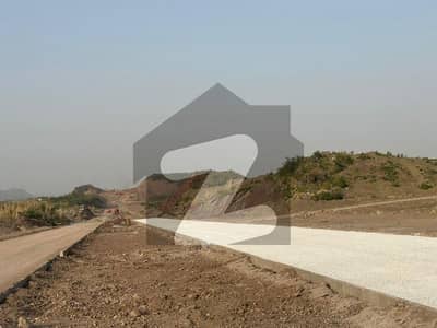 سی پندرہ اسلام آباد میں 1 کنال رہائشی پلاٹ 2.65 کروڑ میں برائے فروخت۔