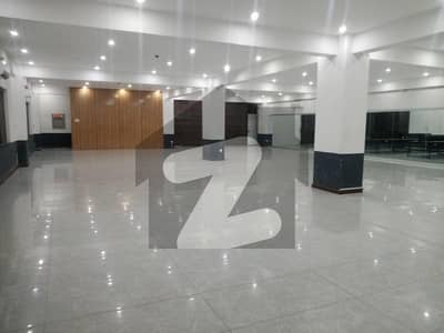 آئی ۔ 10 اسلام آباد میں 1 کنال دفتر 15.0 لاکھ میں کرایہ پر دستیاب ہے۔