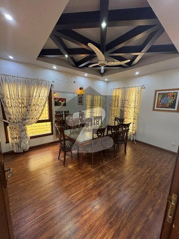 ڈی ایچ اے فیز 6 ڈی ایچ اے ڈیفینس,کراچی میں 5 کمروں کا 1 کنال مکان 14.0 کروڑ میں برائے فروخت۔