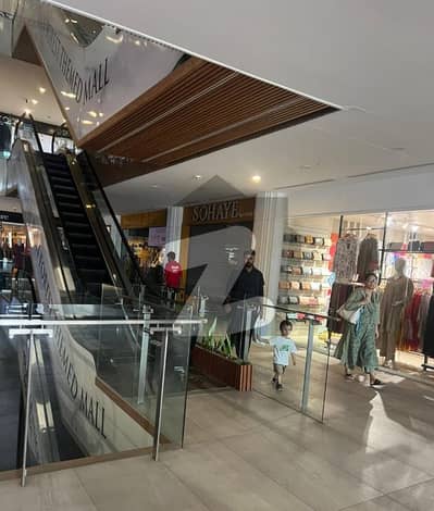 بینک روڈ راولپنڈی میں 1 مرلہ دکان 55.0 لاکھ میں برائے فروخت۔