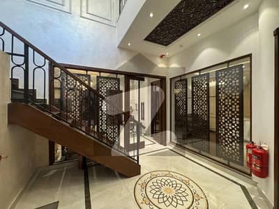 Sector H 10 Marla Brand New House For Sale With Basment Top Location