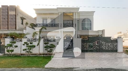 Gorgeous Prime Location 1 Kanal House For Sale Available In Central Park Housing Scheme Gorgeous Prime Location 1 Kanal House For Sale Available In Central Park Housing Scheme