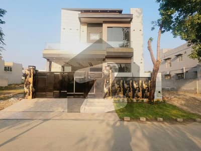 A Palatial Residence For Facing Park sale In DHA 11 Rahbar Phase 1 - Block A Lahore A Palatial Residence For Facing Park sale In DHA 11 Rahbar Phase 1 - Block A Lahore