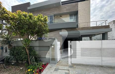 10 MARALA HOUSE AVAILABLE IN DHA RAHBAR ON IDEAL LOCATION