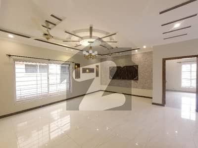 بحریہ گرینز۔ اوورسیز انکلیو - سیکٹر 3 بحریہ گرینز۔ اوورسیز انکلیو,بحریہ ٹاؤن فیز 8,بحریہ ٹاؤن راولپنڈی,راولپنڈی میں 5 کمروں کا 12 مرلہ مکان 1.5 لاکھ میں کرایہ پر دستیاب ہے۔