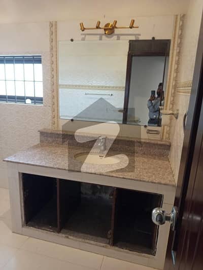 01 KANAL DESIGNER LUXURY UPPER PORTION AVAILABLE FOR RENT 01 KANAL DESIGNER LUXURY UPPER PORTION AVAILABLE FOR RENT