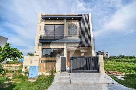 5 Marla Ultra Modern Brand New House For Sale In DHA 9 Town Lahore 5 Marla Ultra Modern Brand New House For Sale In DHA 9 Town Lahore