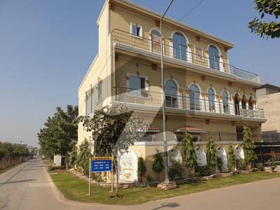 9.5 Marla Slightly Used House For Sale In Park View City 9.5 Marla Slightly Used House For Sale In Park View City