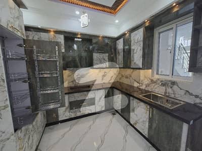 سعدی ٹاؤن سکیم 33,کراچی میں 2 کمروں کا 5 مرلہ مکان 1.54 کروڑ میں برائے فروخت۔