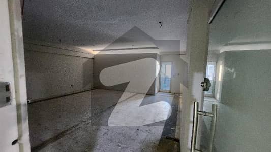 شاہراہِ فیصل کراچی میں 4 مرلہ دفتر 90.0 ہزار میں کرایہ پر دستیاب ہے۔