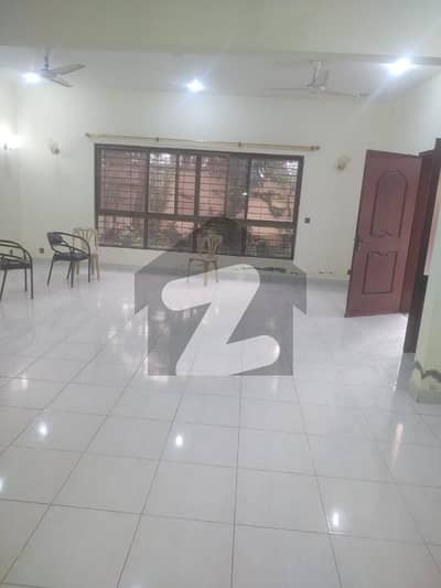 ڈی ایچ اے فیز 6 ڈی ایچ اے ڈیفینس,کراچی میں 4 کمروں کا 1 کنال زیریں پورشن 2.8 لاکھ میں کرایہ پر دستیاب ہے۔ ڈی ایچ اے فیز 6 ڈی ایچ اے ڈیفینس,کراچی میں 4 کمروں کا 1 کنال زیریں پورشن 2.8 لاکھ میں کرایہ پر دستیاب ہے۔