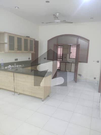 ڈی ایچ اے فیز 6 ڈی ایچ اے ڈیفینس,کراچی میں 4 کمروں کا 1 کنال زیریں پورشن 2.8 لاکھ میں کرایہ پر دستیاب ہے۔ ڈی ایچ اے فیز 6 ڈی ایچ اے ڈیفینس,کراچی میں 4 کمروں کا 1 کنال زیریں پورشن 2.8 لاکھ میں کرایہ پر دستیاب ہے۔