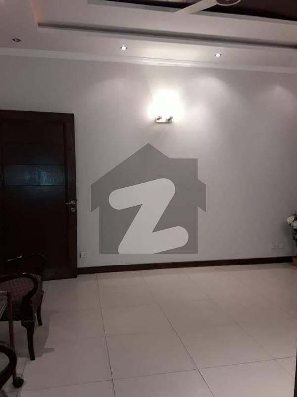 10 MARLA HOUSE FOR SALE IN DHA