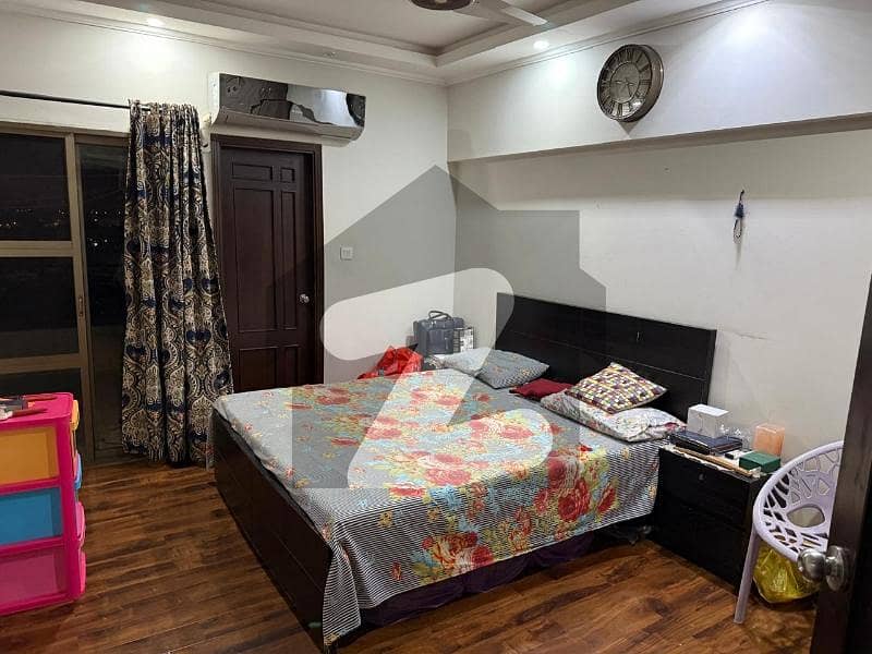 A Fully Furnished Room Available for Single Male Bachelor