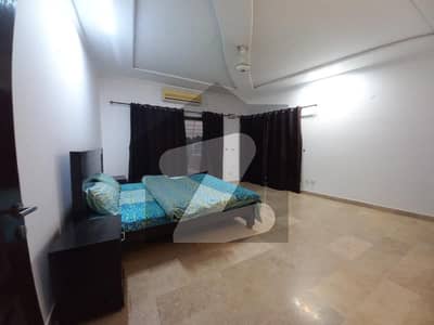 BEAUTIFULL ONE BEDROOM AVALIABLE FOR RENT IN DHA LAHORE