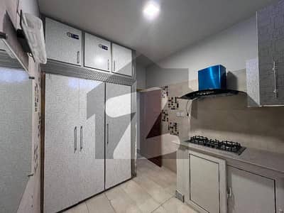 Stunning 950 Square Feet Flat In F-11/2 Available