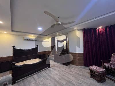 900 Square Feet Flat In F-11/2 Best Option