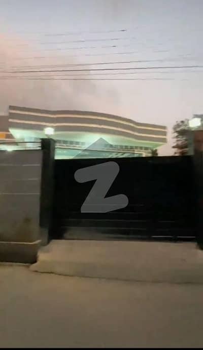 30 Marla Single Storey House For Sale