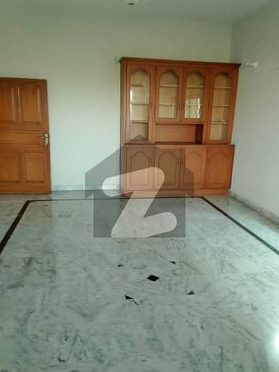 ویسٹریج راولپنڈی میں 3 کمروں کا 12 مرلہ بالائی پورشن 75.0 ہزار میں کرایہ پر دستیاب ہے۔