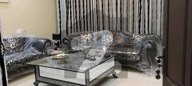 کوسموپولیٹن سوسائٹی کراچی میں 5 مرلہ فلیٹ 2.95 کروڑ میں برائے فروخت۔