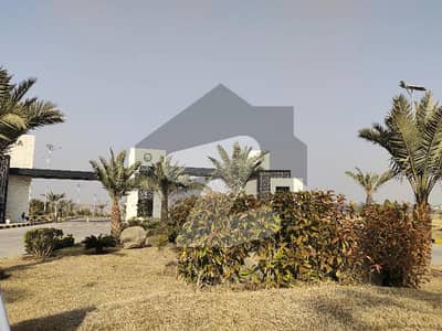 DHA phase 7 x DHA Valley