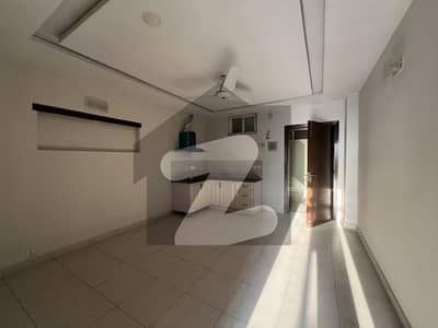 1 Bed Apartment For Sale In RIVER GARDEN CREEK HEIGHTS