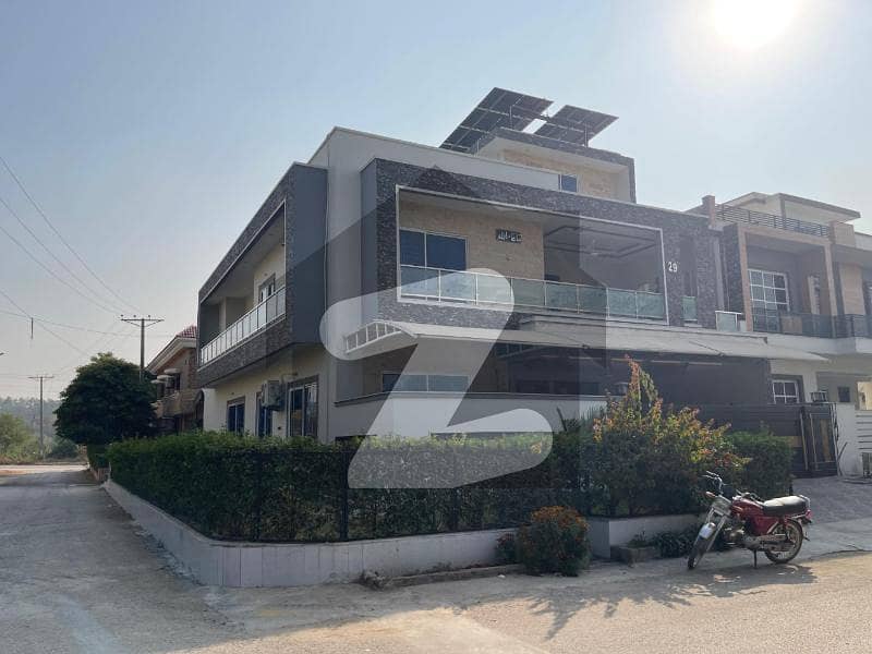 House For Sale With 6 Bedrooms In G-13, Islamabad
