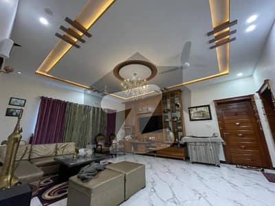 House For Sale With 6 Bedrooms In G-13, Islamabad