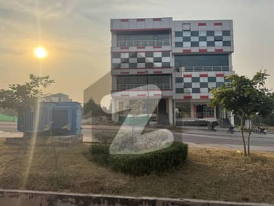 بحریہ انکلیو - سیکٹر این بحریہ انکلیو,بحریہ ٹاؤن,اسلام آباد میں 5 مرلہ عمارت 9.5 کروڑ میں برائے فروخت۔