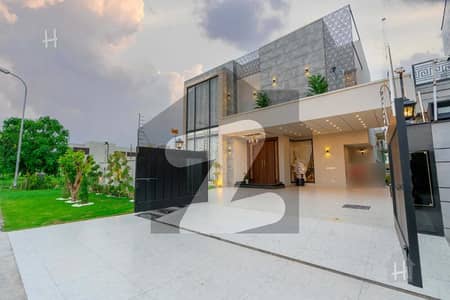 ڈی ایچ اے فیز 6 ڈیفنس (ڈی ایچ اے),لاہور میں 5 کمروں کا 1 کنال مکان 8.95 کروڑ میں برائے فروخت۔