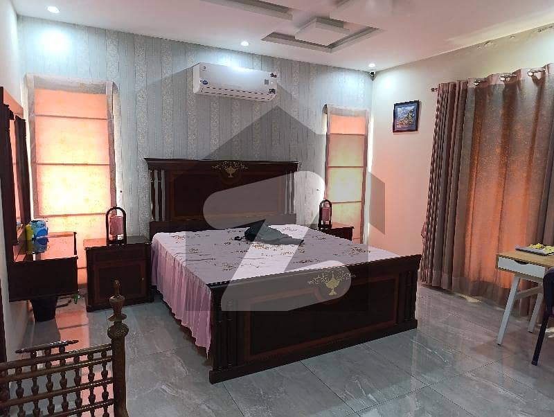 Furnished room only Girls In Eden city Airport Opposite