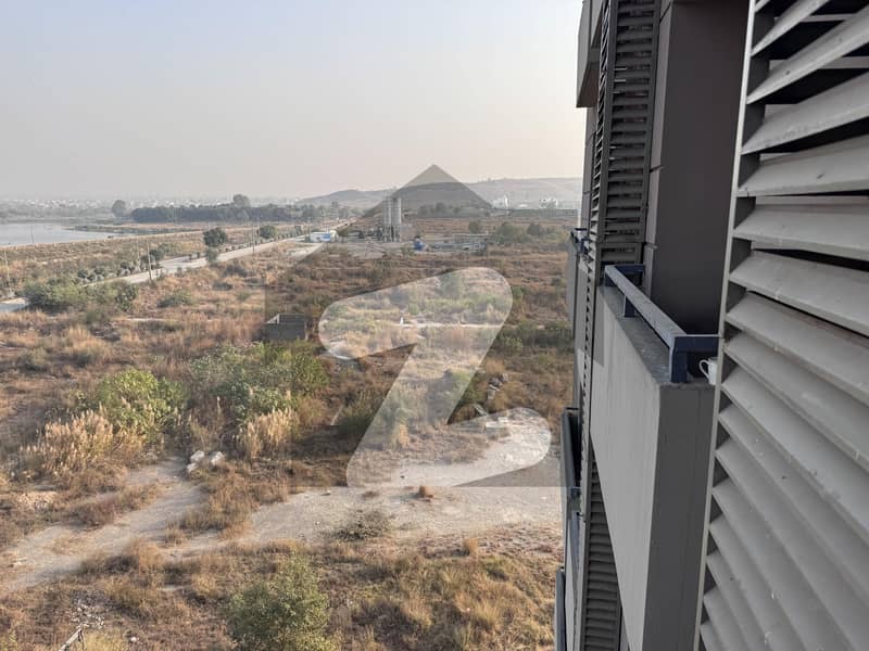 پائن ہائٹس لگژری اپارٹمنٹس ڈی ۔ 17,اسلام آباد میں 2 کمروں کا 5 مرلہ فلیٹ 1.35 کروڑ میں برائے فروخت۔