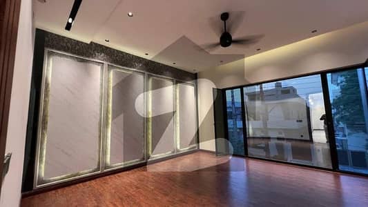 Spacious 1 Kanal House for Sale - WAPDA Town, Lahore Excellent Location on 60 Spacious 1 Kanal House for Sale - WAPDA Town, Lahore Excellent Location on 60