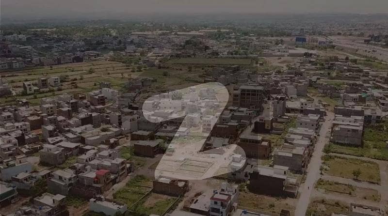 5 مرلہ باقبضہ پلاٹ آباد علاقہ، کلر سیداں روڈ، روات , موضع ساگری میں، DHA فیز 7 کے گیٹ کے بلکل سامنے واقع قیمت صرف 18 لاکھ میں